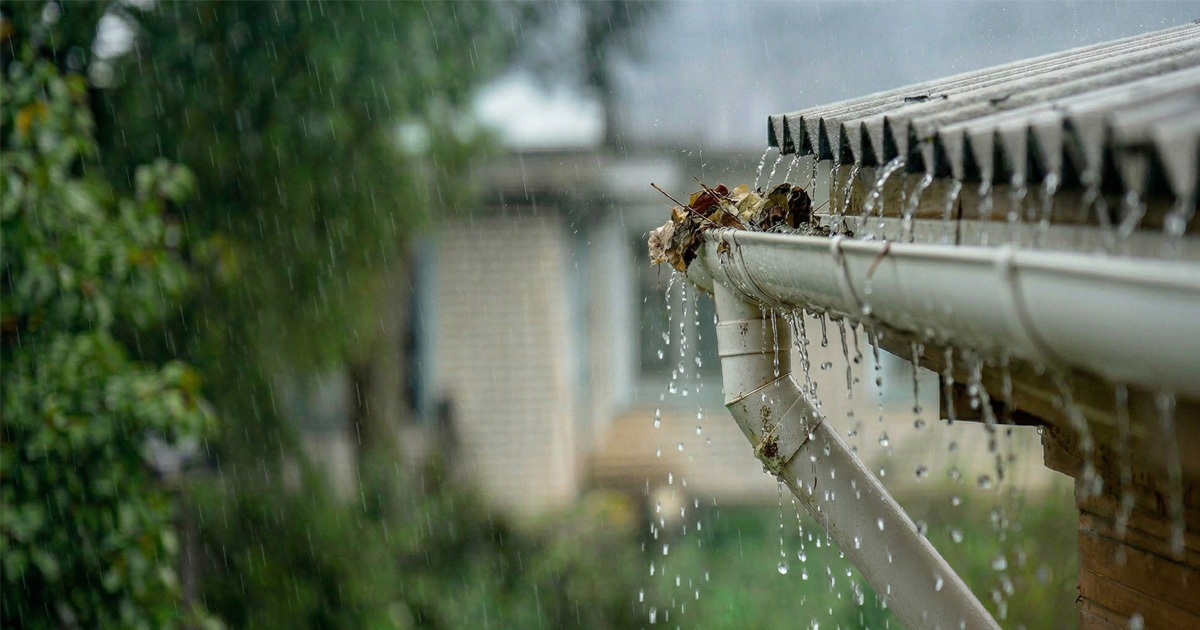 overflowing gutters during heavy rain